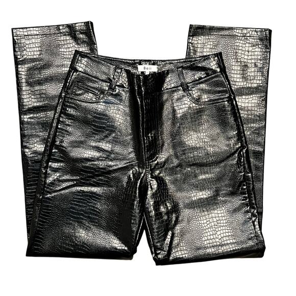 Boii Studios Black Alligator Faux Leather High Rise Straight Leg Pant Women XL - Picture 3 of 8